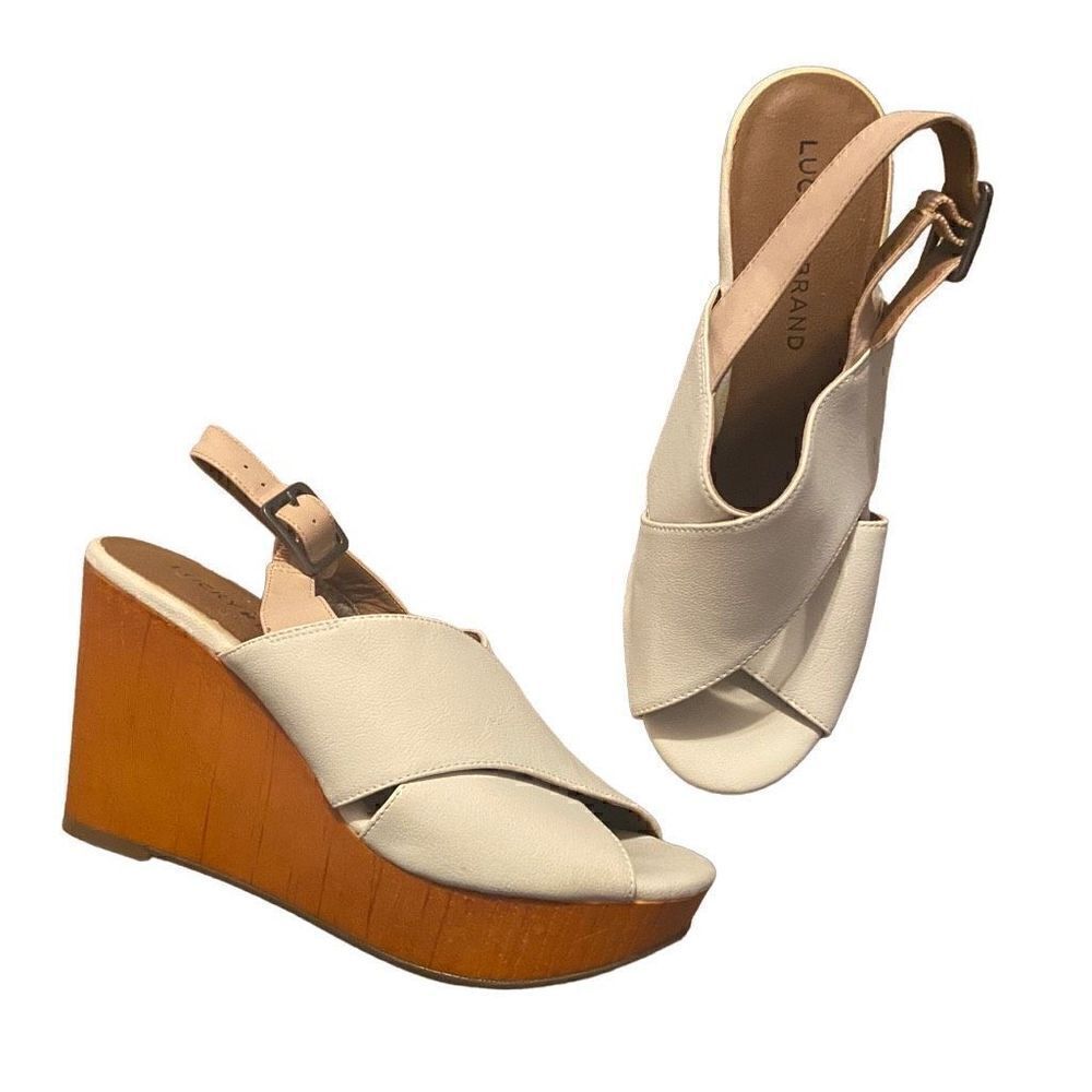 Lucky Brand Merrona Wedge Sandals Cream Size 7